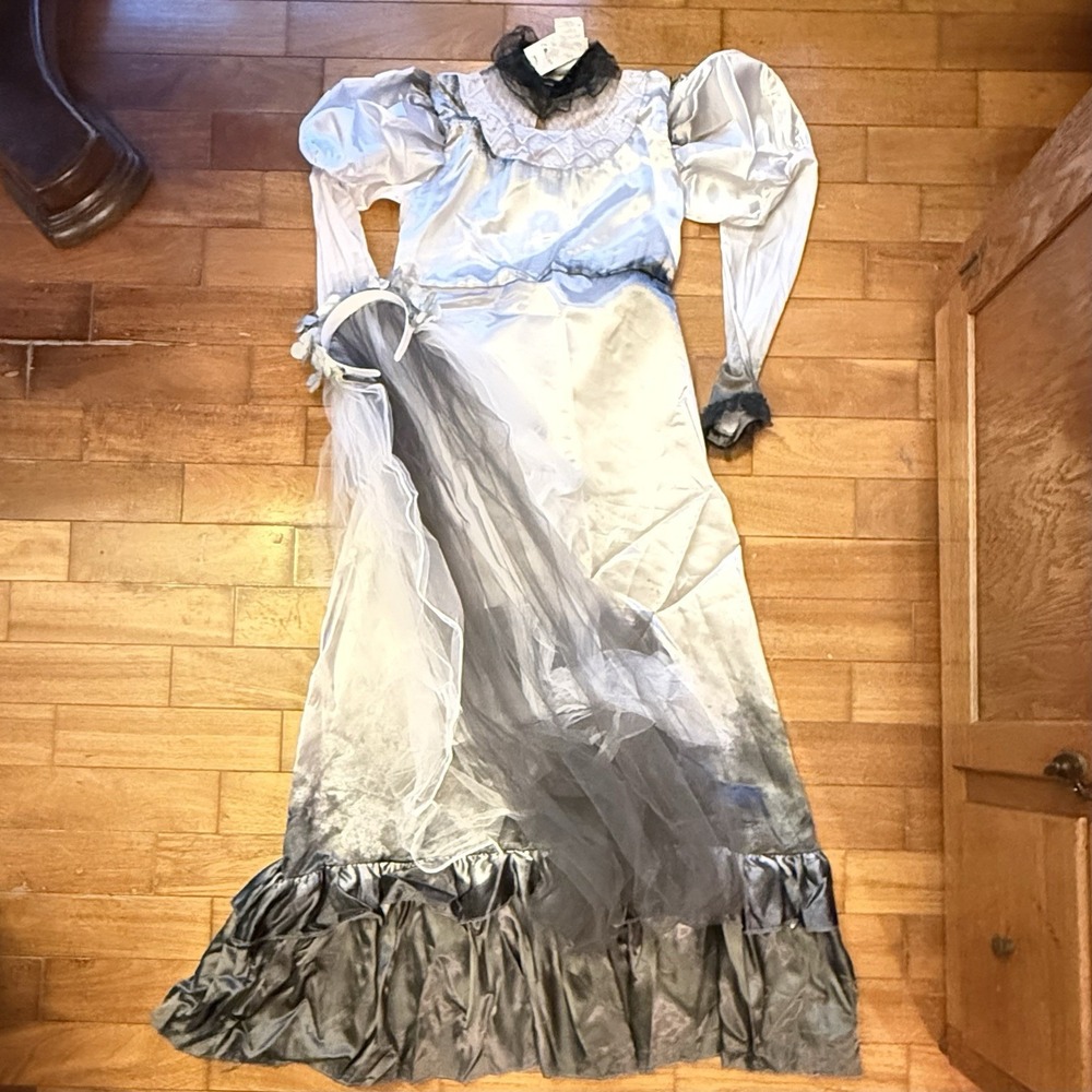Rubie's La Llorona Ghost Corpse Bride Dead Zombie Halloween Adult Costume Sz S